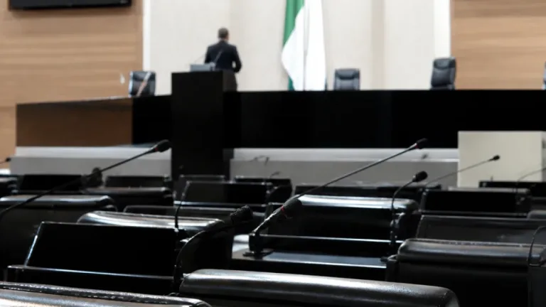 Diputados deben convertir en ley el cambio a la Modalidad 40, pide Monreal