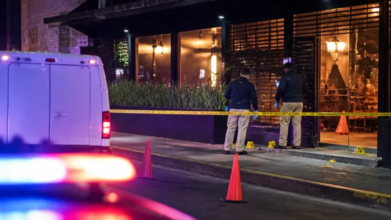 Dirigente sindical es asesinado a tiros en un restaurante de Tuxpan